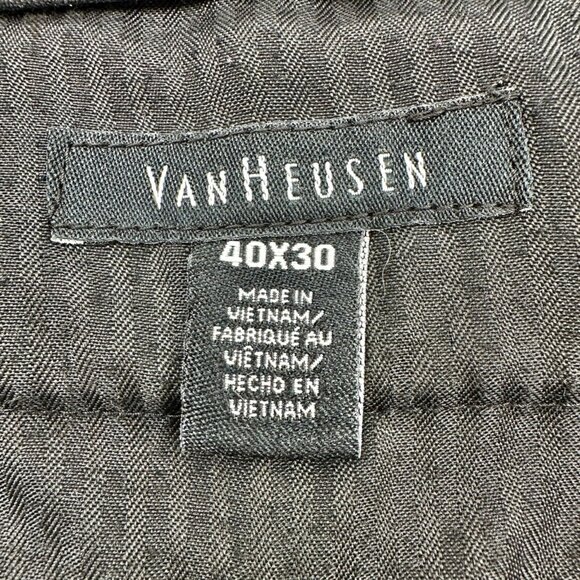 Van Heusen Mens Gray Pinstripe Dress Pants 40x30 Flat Front - Picture 2 of 9